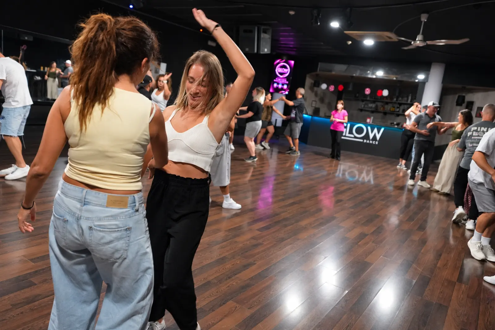 Clase de baile en Glow Dance Studio